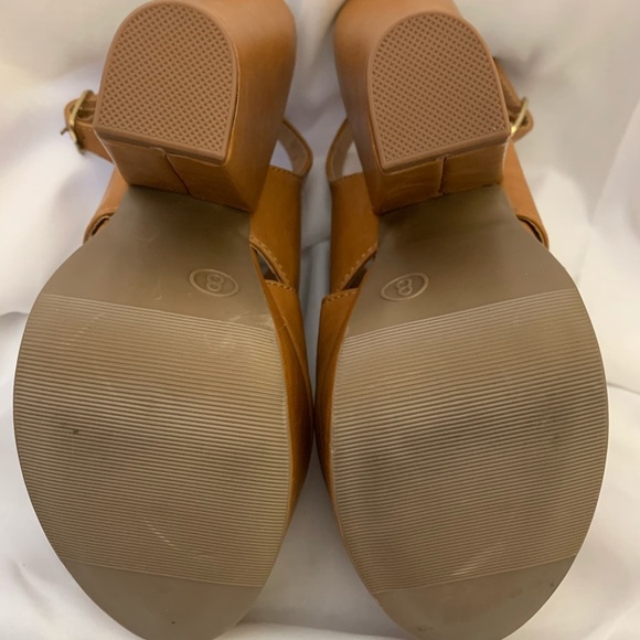 Candie’s Slingback Platform Heels - Picture 6 of 6